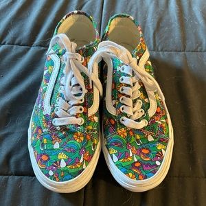 Vans old skool tapered Mushroom! Women’s size 9. Like new, never worn